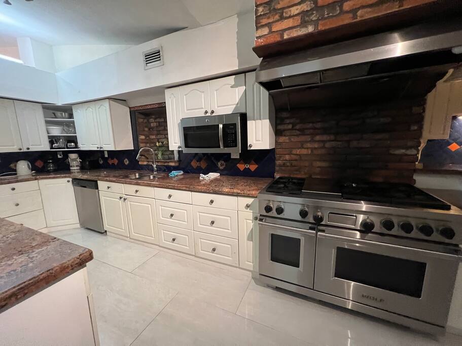 Miami Magic Hostel Bed In The City