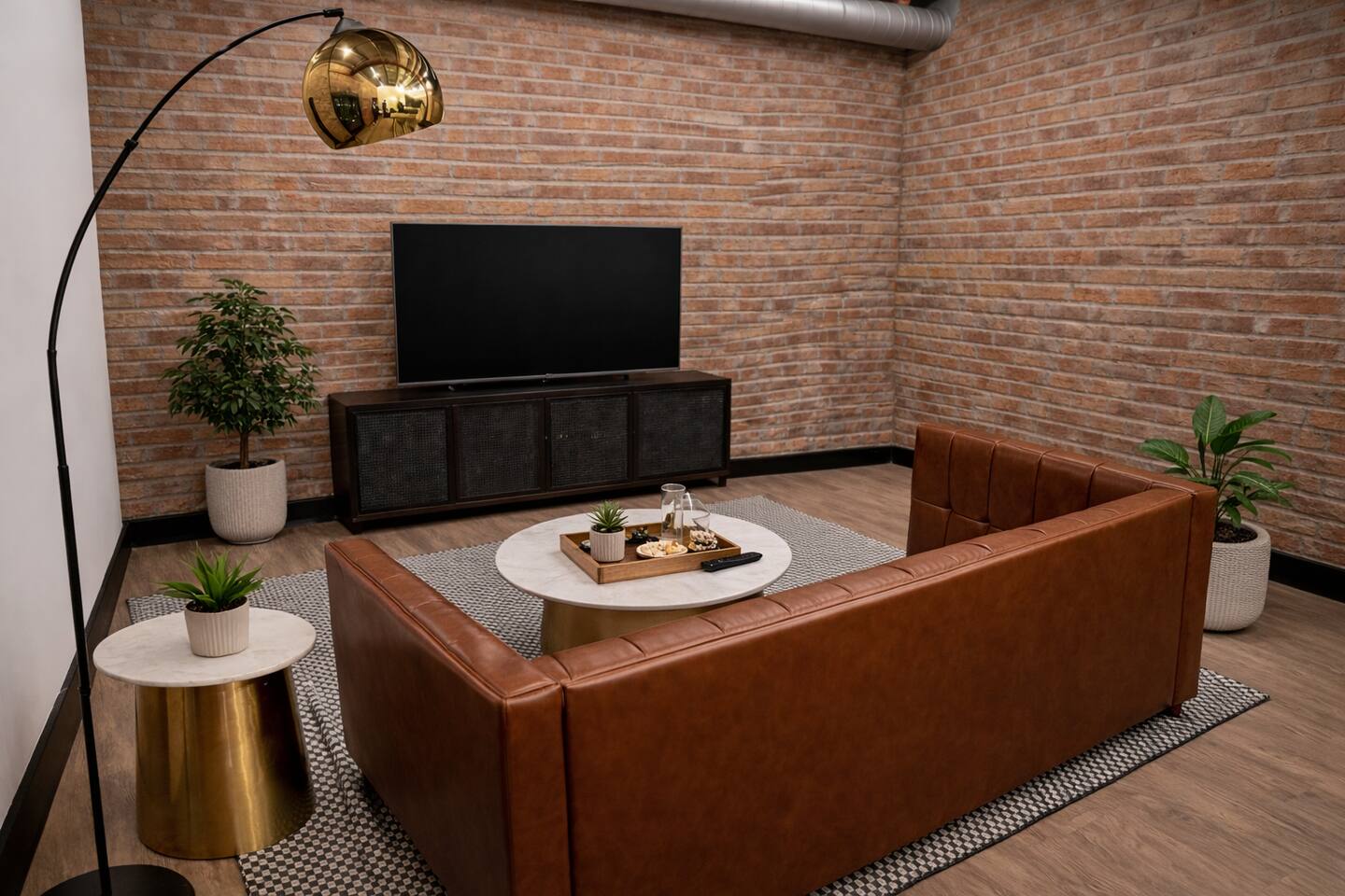 Brick & Bed Riverfront Loft