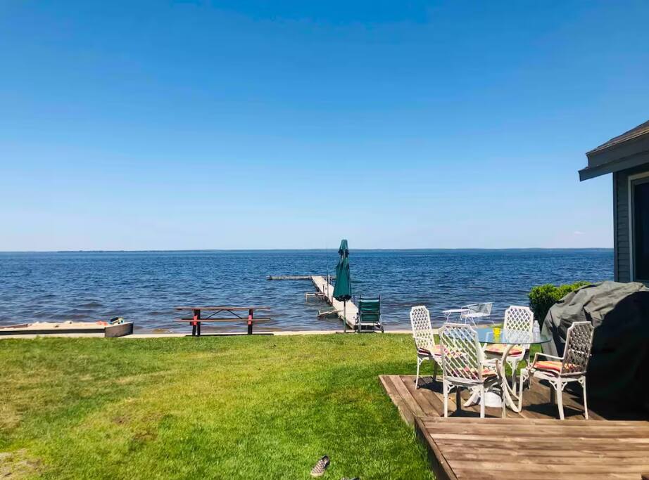 Peaceful Houghton Lake Escape - Lower Cottage