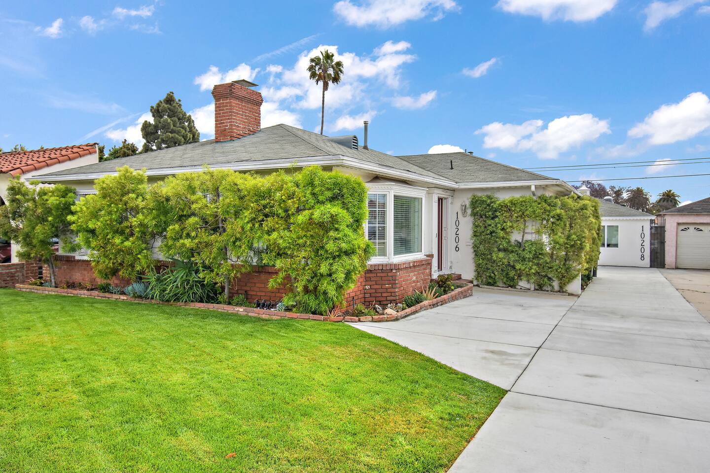 3BR Private Homes Near SoFi & LAX | Pet-Friendly