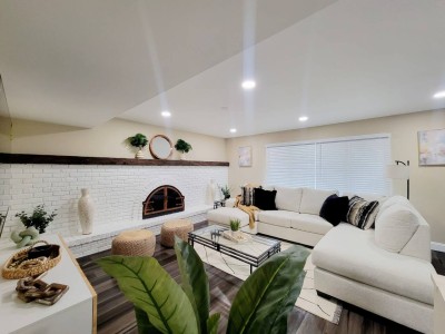 9S654 William Dr rental in Willowbrook