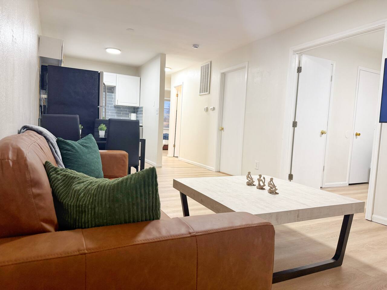 Henderson Homestead | 3BR/1BA Newly remodeled Apt