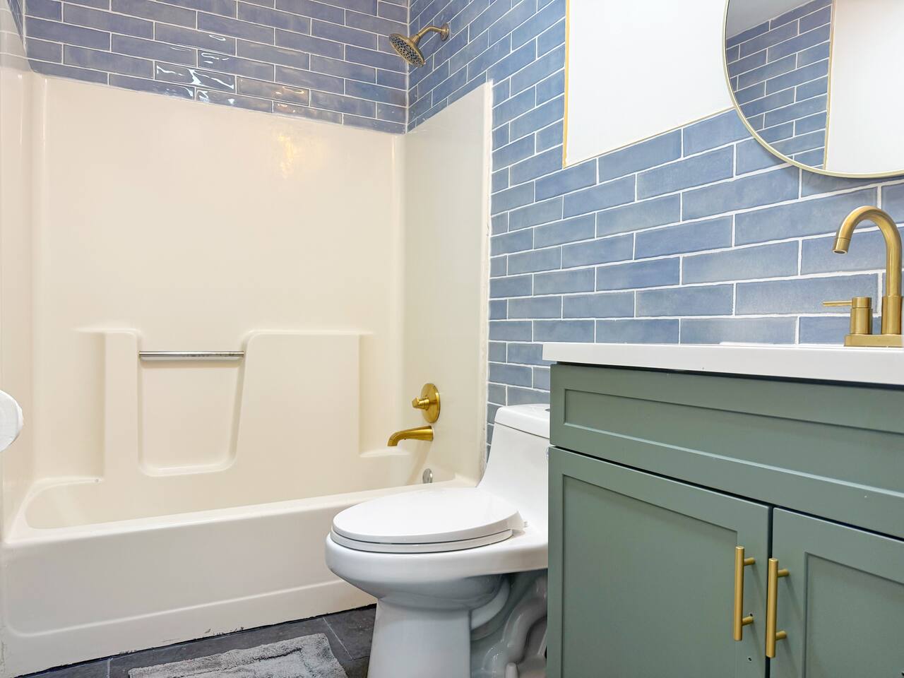 Henderson Homestead | 3BR/1BA Newly remodeled Apt