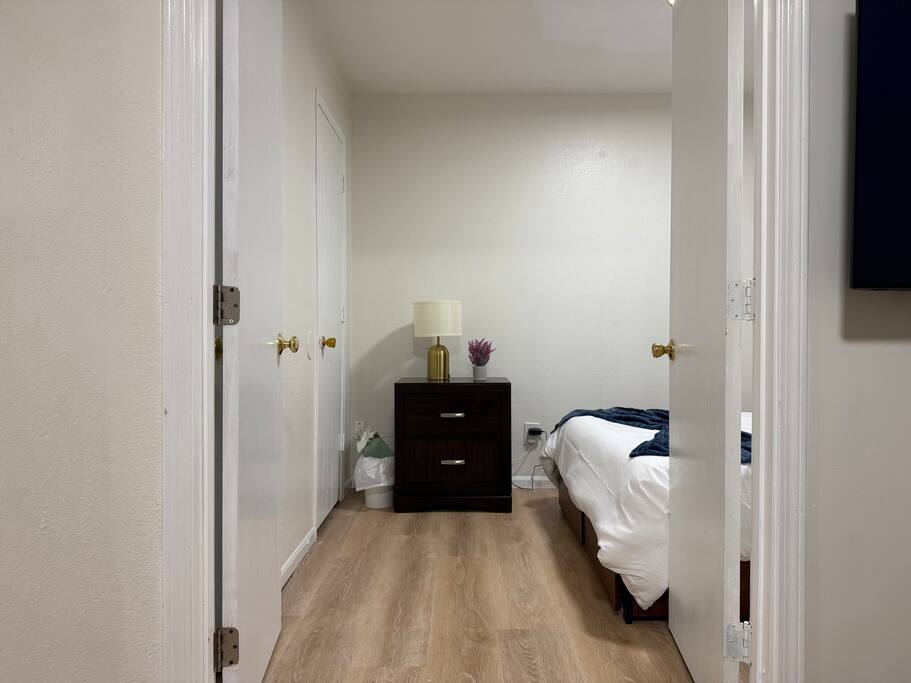 Henderson Homestead | 3BR/1BA Newly remodeled Apt