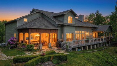 Montallori Stone Lodge - Cabin Rental in Banner Elk, NC