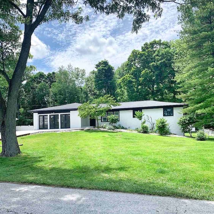 Carmel Lodge-By Grandpark, Indy<10mi