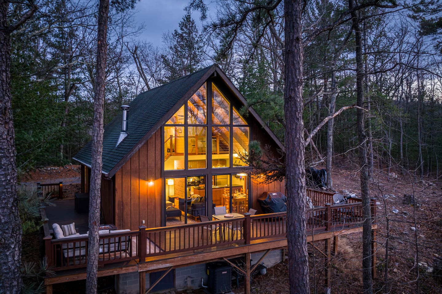 Moon View A-Frame- Cozy Mountain Views, Wood Stove