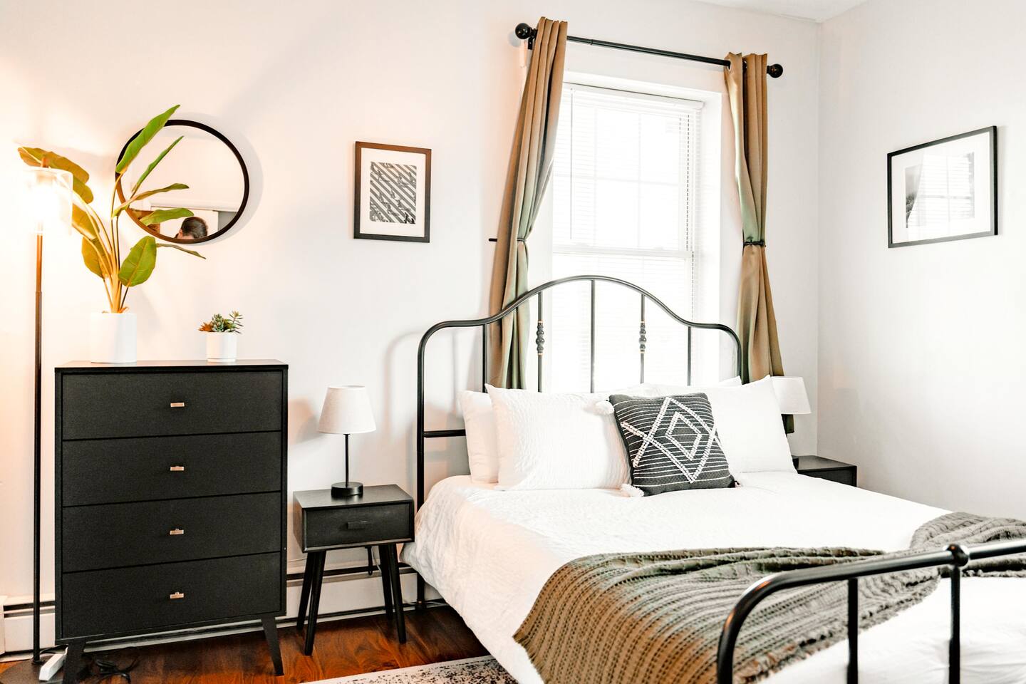 Furnished Studio Apartment in New Haven | Monthly Discounts