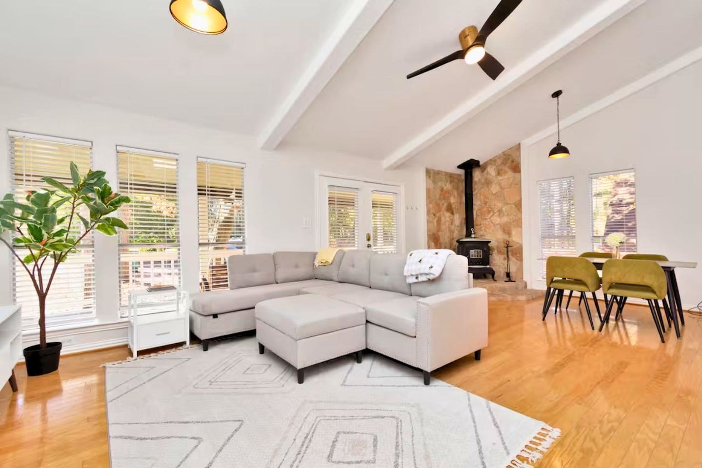 Casa Kateryna | Lake Conroe Pool w/ Private Pool