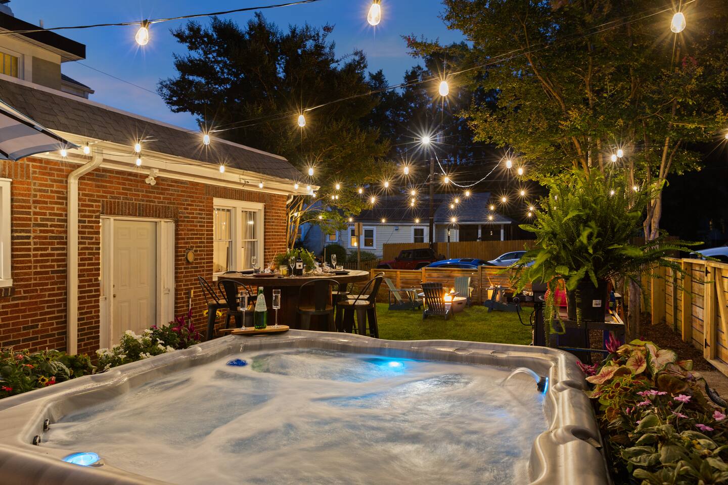 Old North Durham | 2BR/2BA Historic Home _HOT TUB