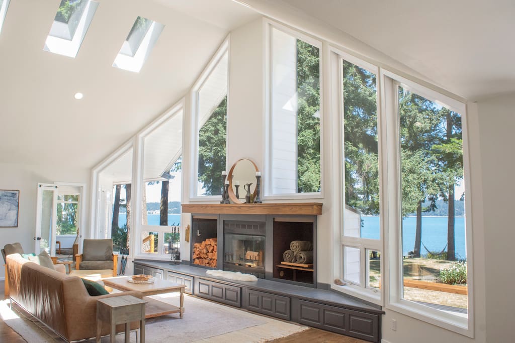 Waterfront | Hot Tub | Beach | Privacy