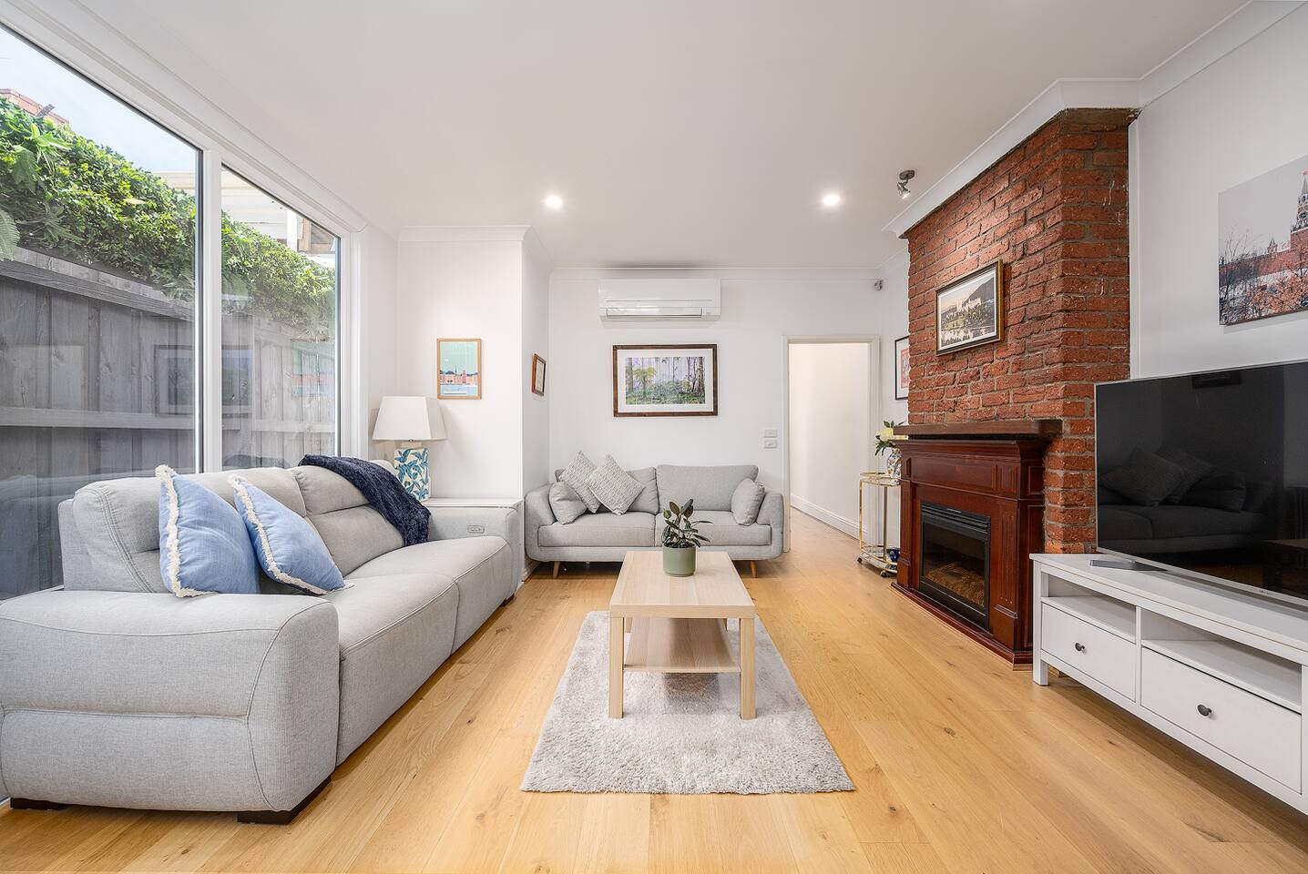 Private Courtyard 2Br South Yarra Sanctuary