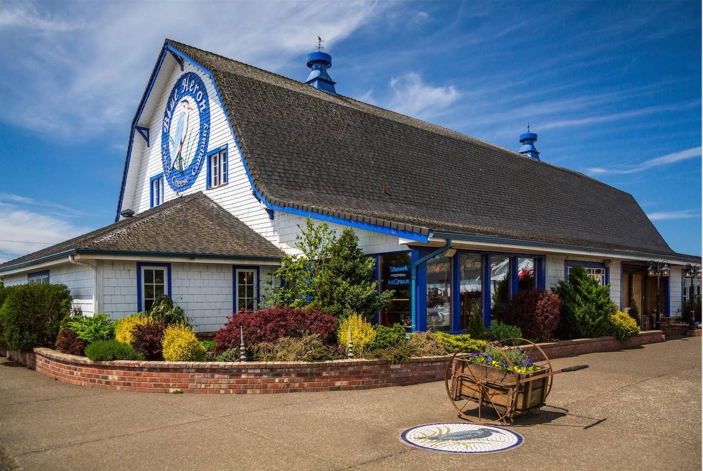 Local favorite — Blue Heron Creamery with farm animals & wine tasting.