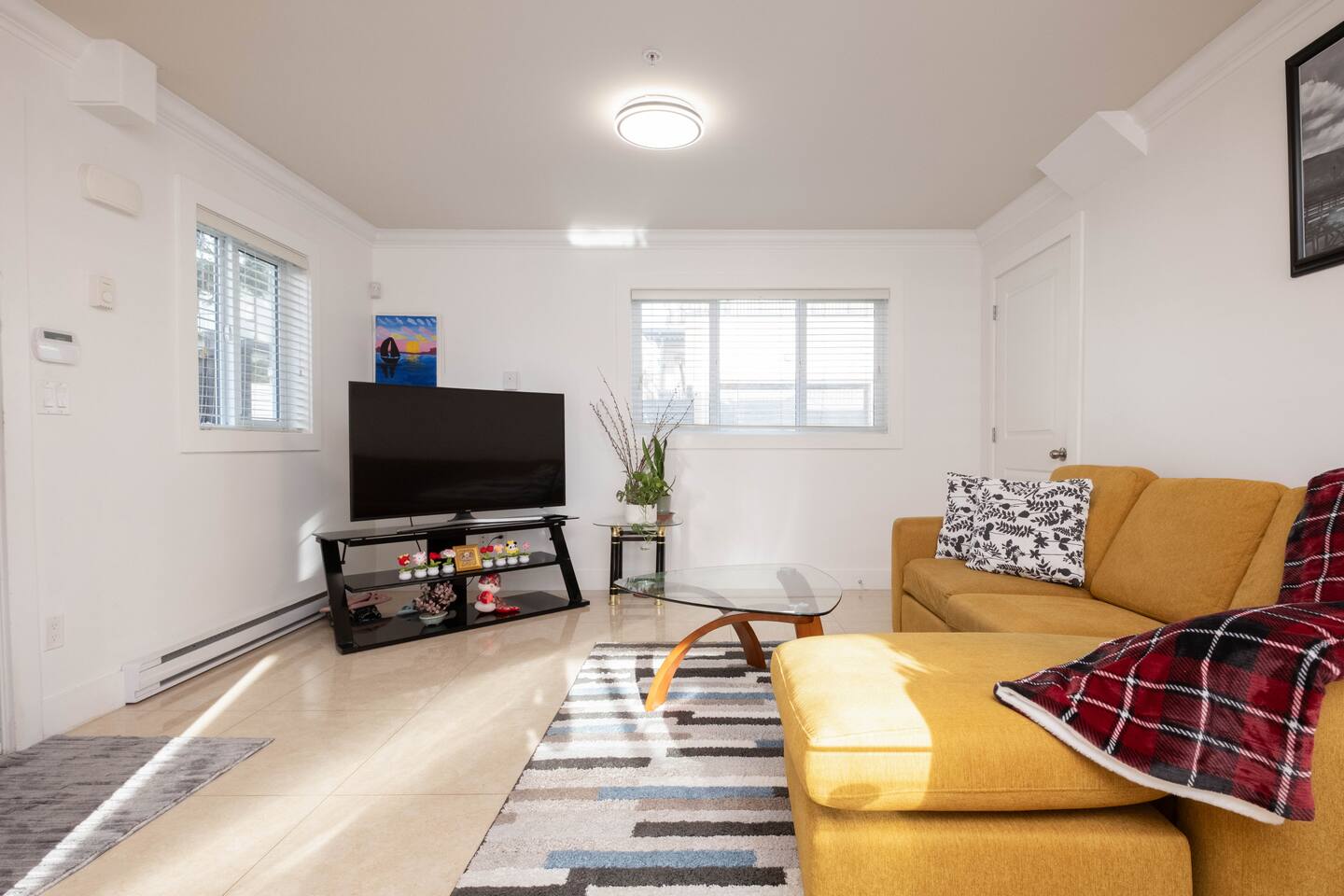 Private 2BR 2Bath Suite | Sunset Vancouver