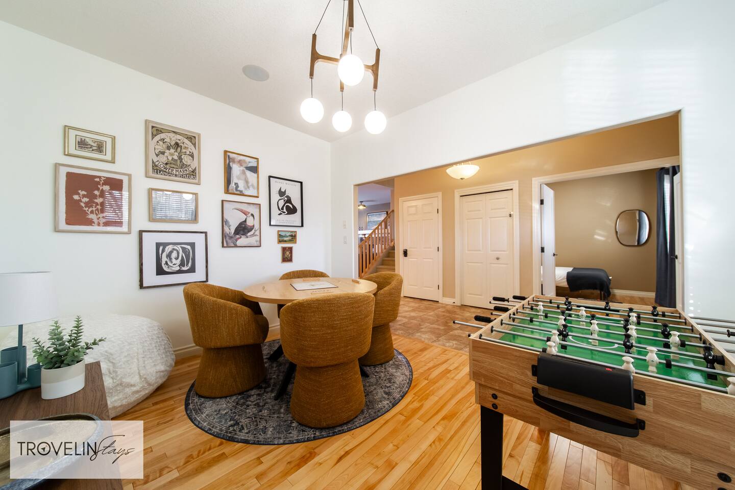 Group Retreat: Hot Tub, Game Room, Fire Lounge