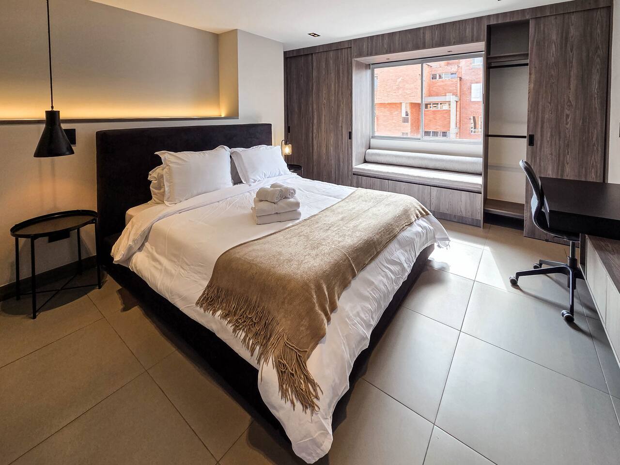 Central Laureles Apt with great Views 500MBPS WiFi