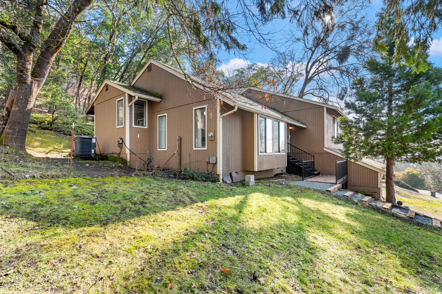 One Home, Two Hangouts—Perfect for Groups
