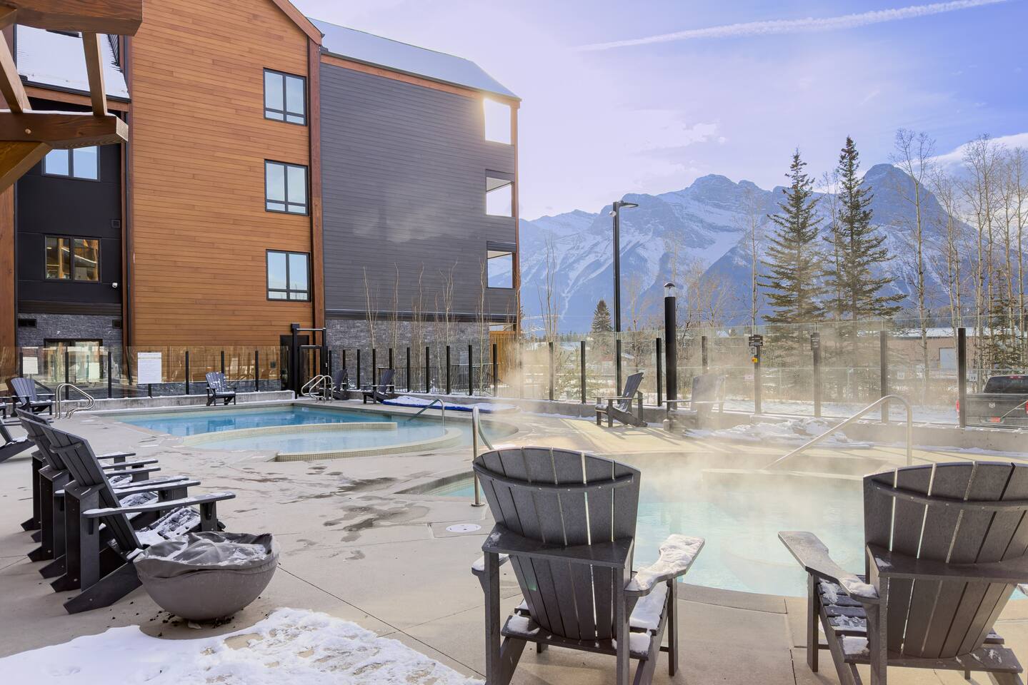 Premier Suite & Penthouse Loft - Sleeps 16