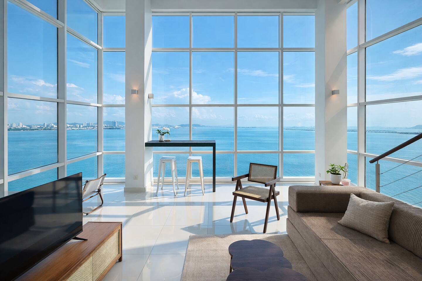 【260° SeaView】wi SunRise Top-Floor Loft@Town 226