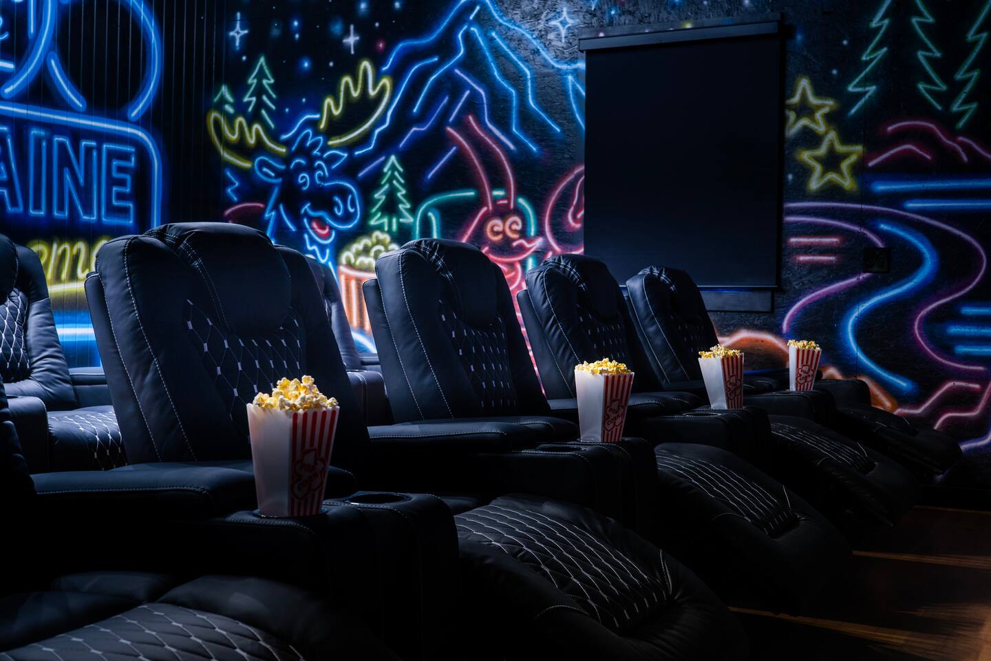 New! Acadia, Theater & Game Room, HotTub, FirePit