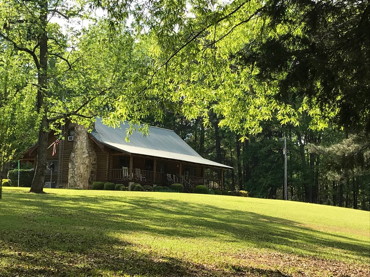 Cabin Between Atlanta & Augusta - 50 Wooded Acres