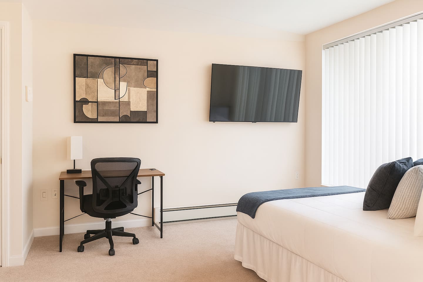 *Downtown*Studio* Stadium*Hospital*UofM*Dining*