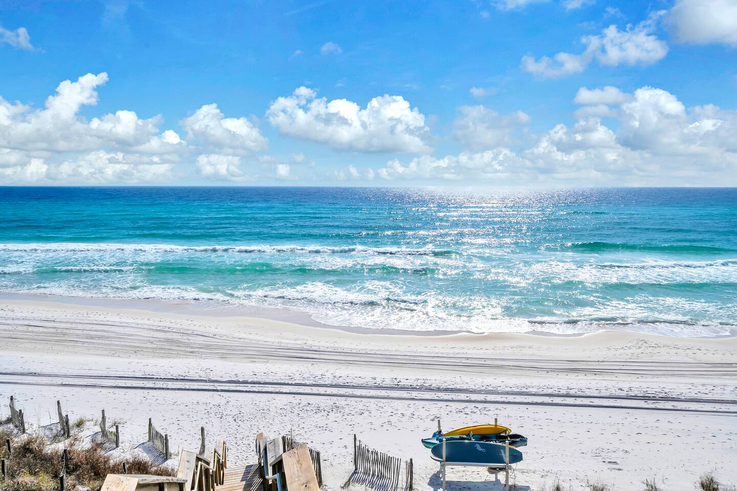 Private Deeded Beach, Golf Cart, Dogs, Bikes