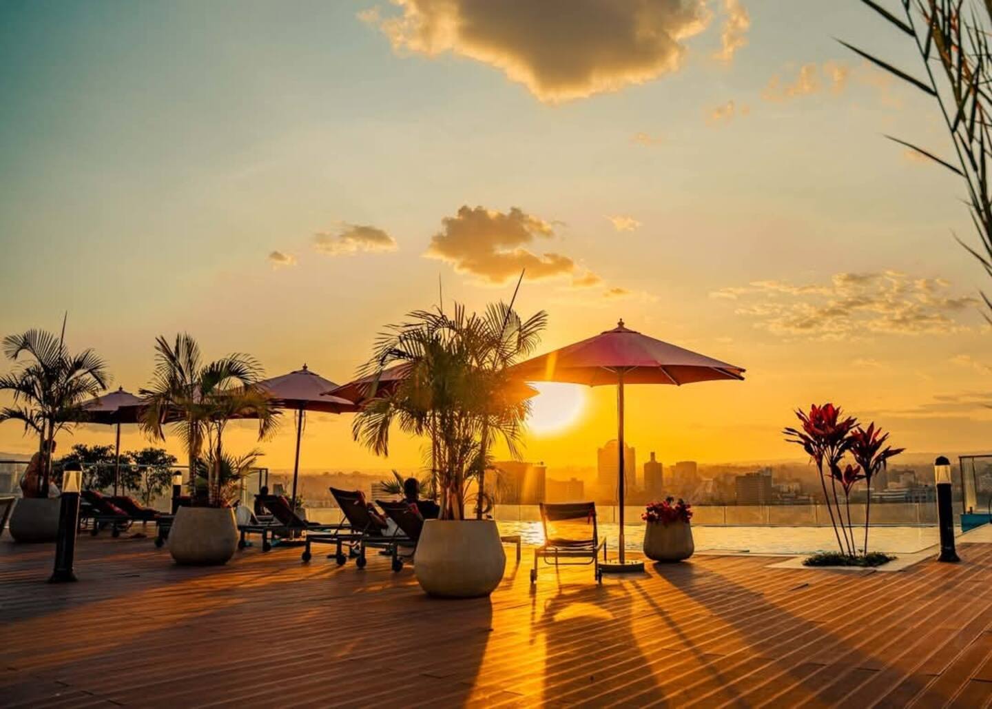 El Mufasa Skynest | 2BR with AC, pool & gym