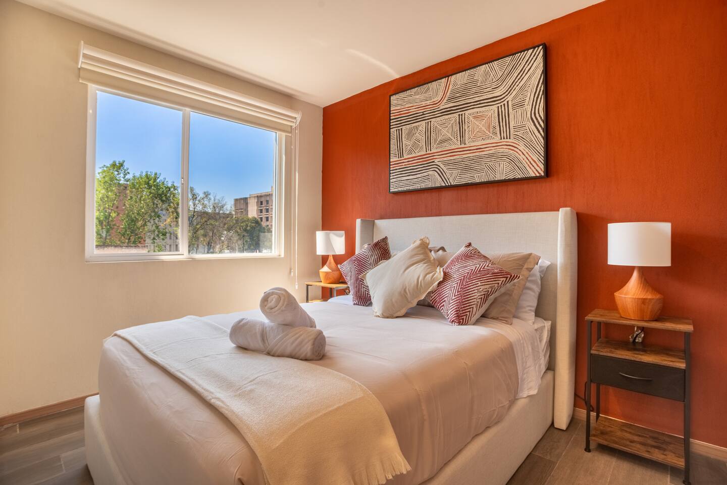 Great location, 2 bedrooms, washer, parking - foto 4