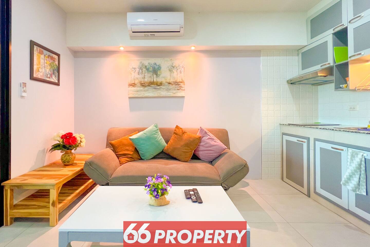 Vintage Luxe Suite Near Maya with View