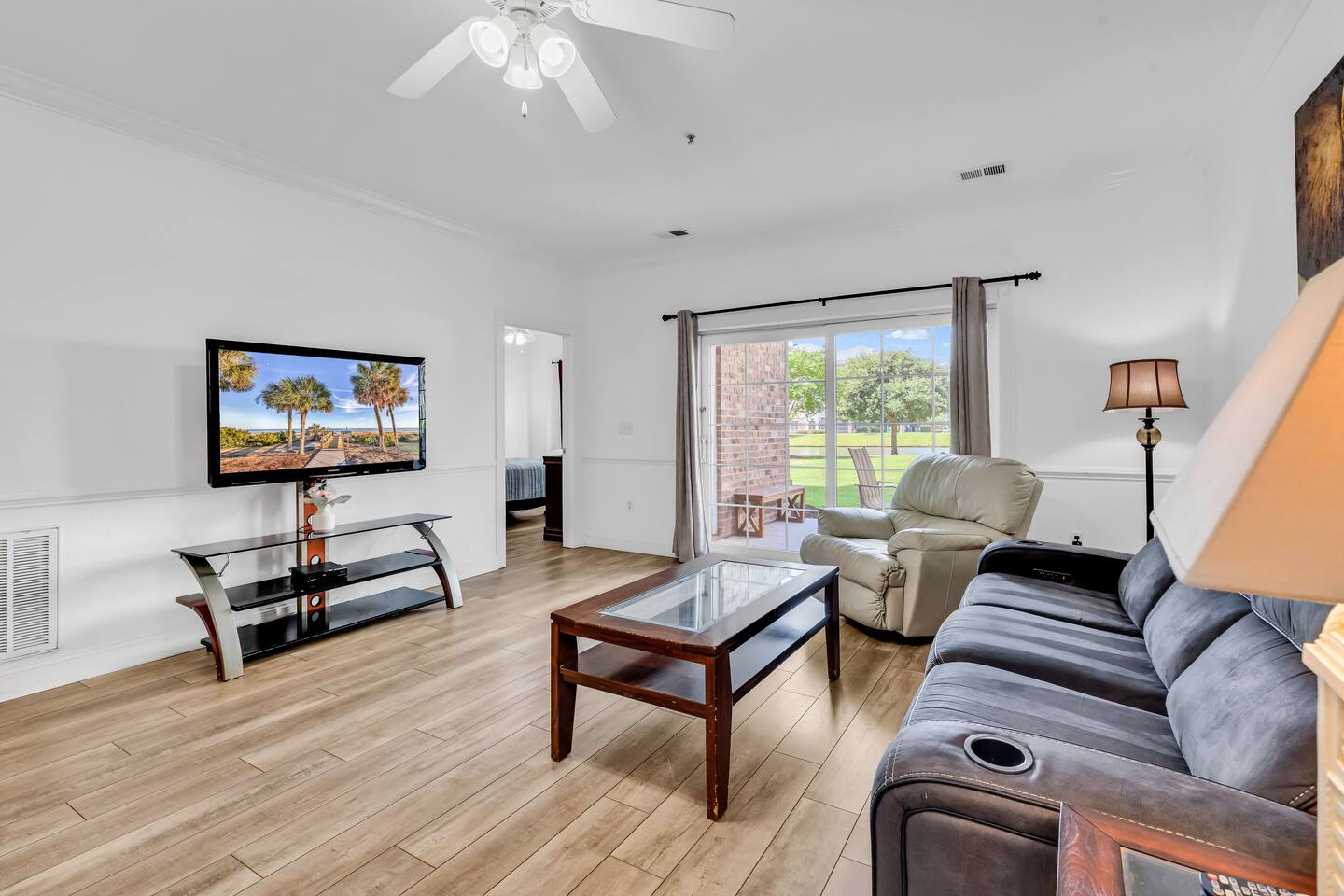 Myrtlewood White Condo