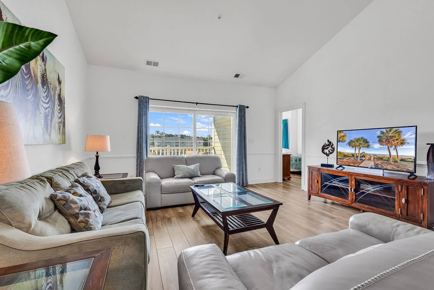 Myrtlewood Turquoise Condo