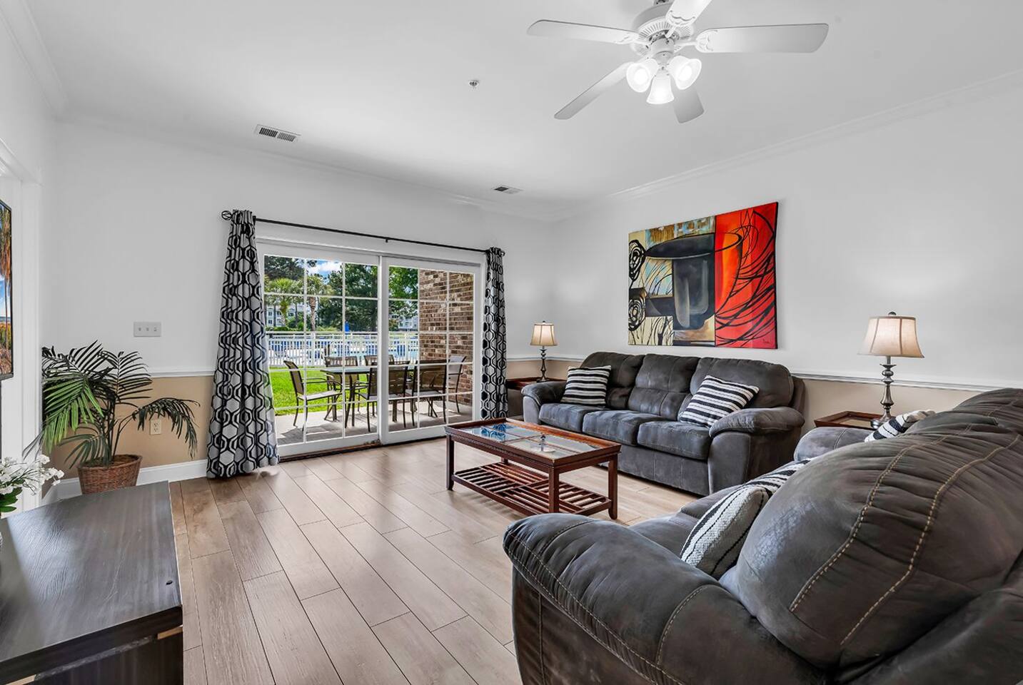 Myrtlewood Black Condo