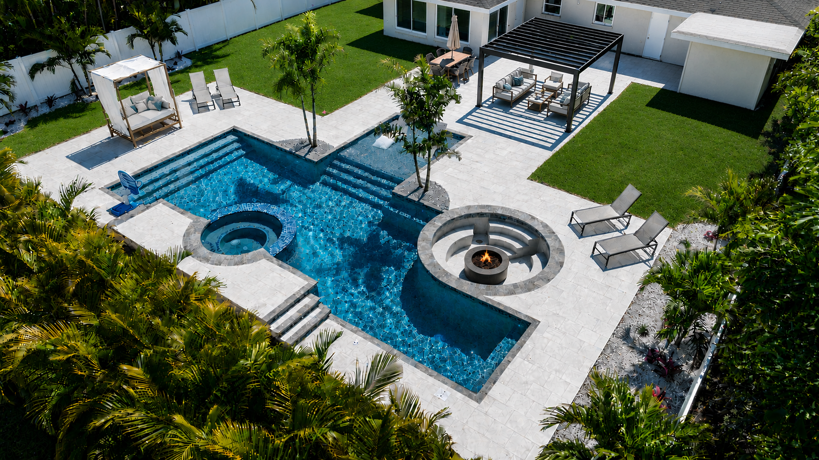 Poolside Paradise • Spa & Firepit • Near Siesta