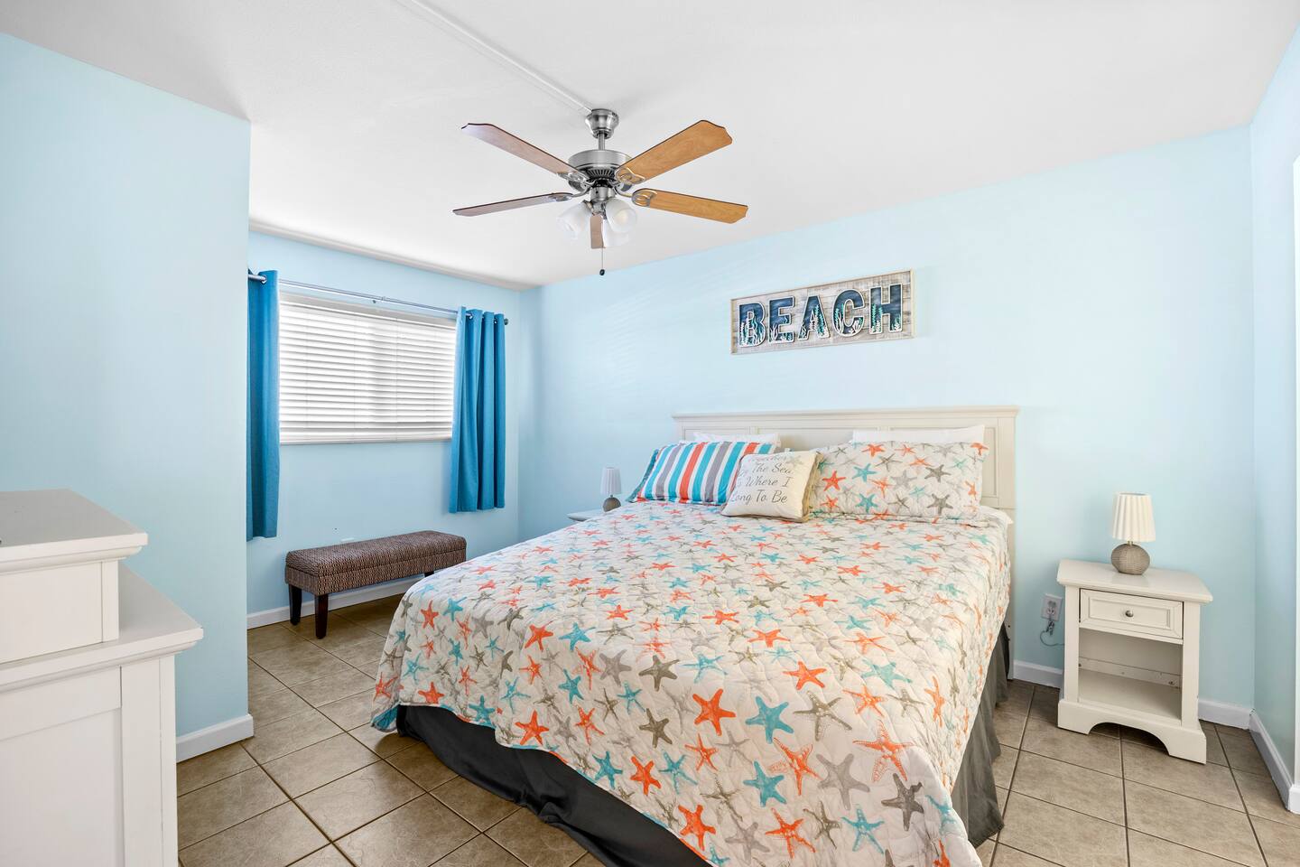 Beach Front Condo | 3-Minute Walk to Beach