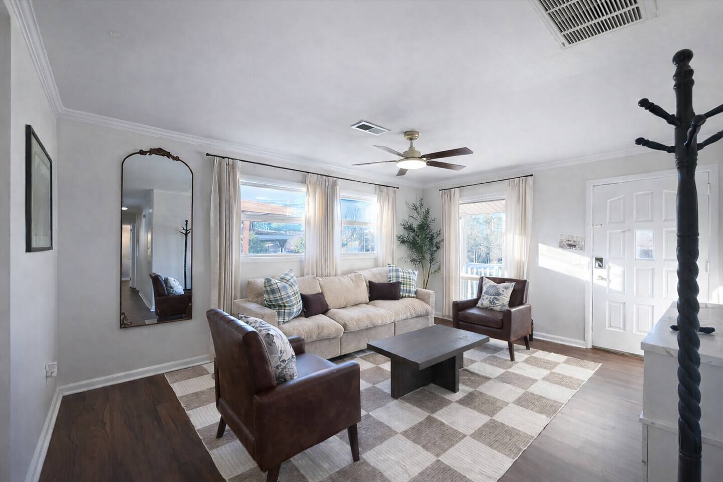 The Silver Hummingbird