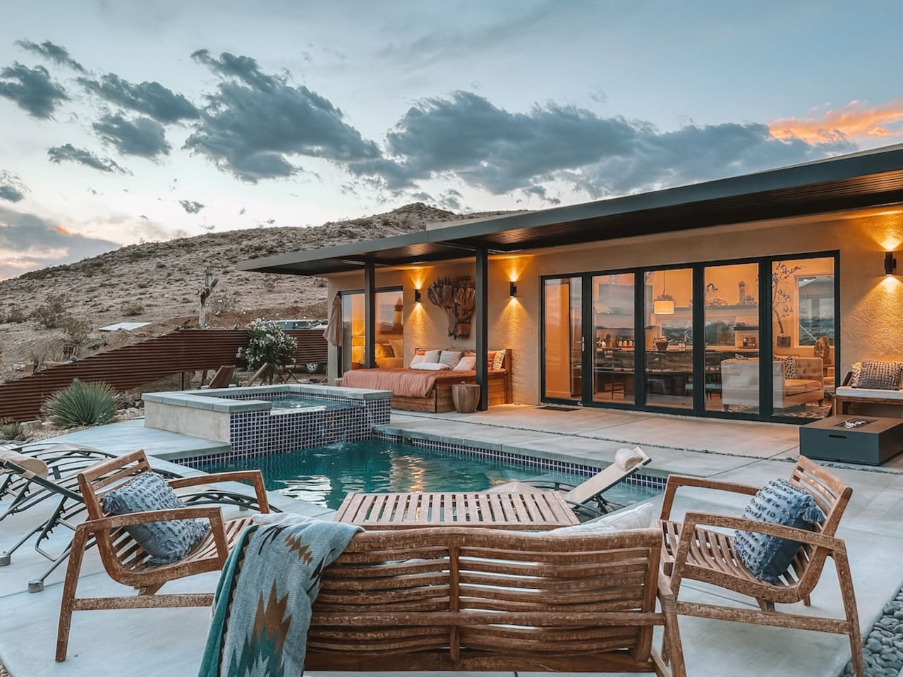 Hidden River | Pool, Spa, Stars + Hilltop Views