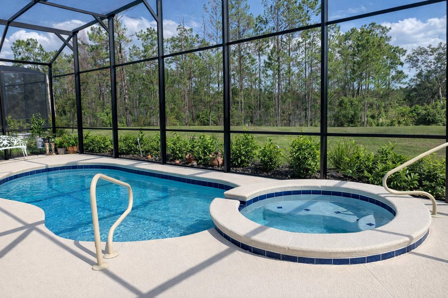 2BR Private Pool & HotTub | Ground Floor, Solterra