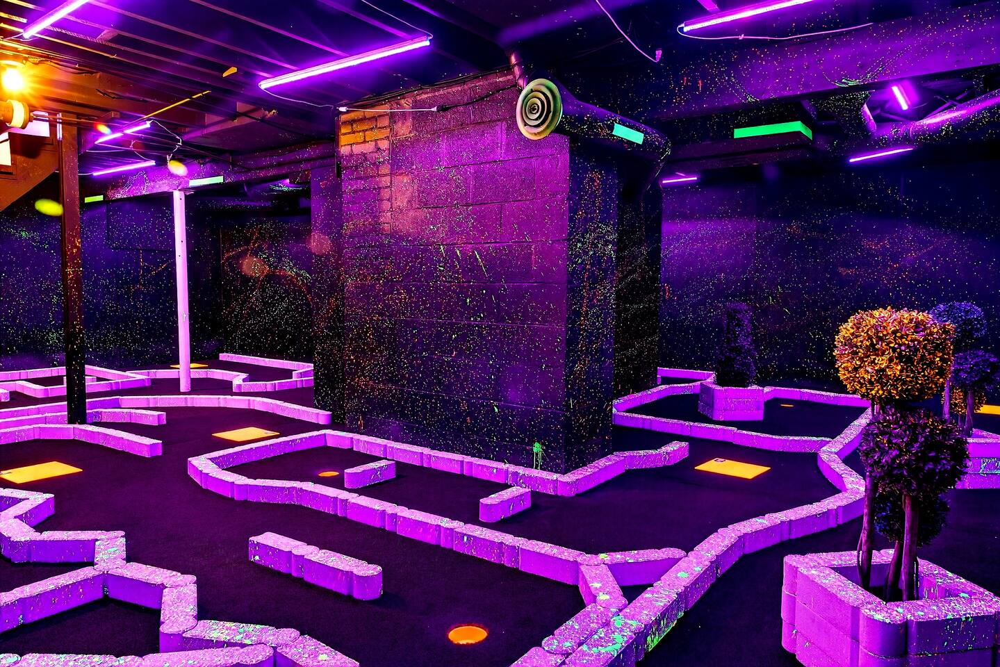 Swing Fire Pit~Glow In The Dark Putt Putt~ Sauna