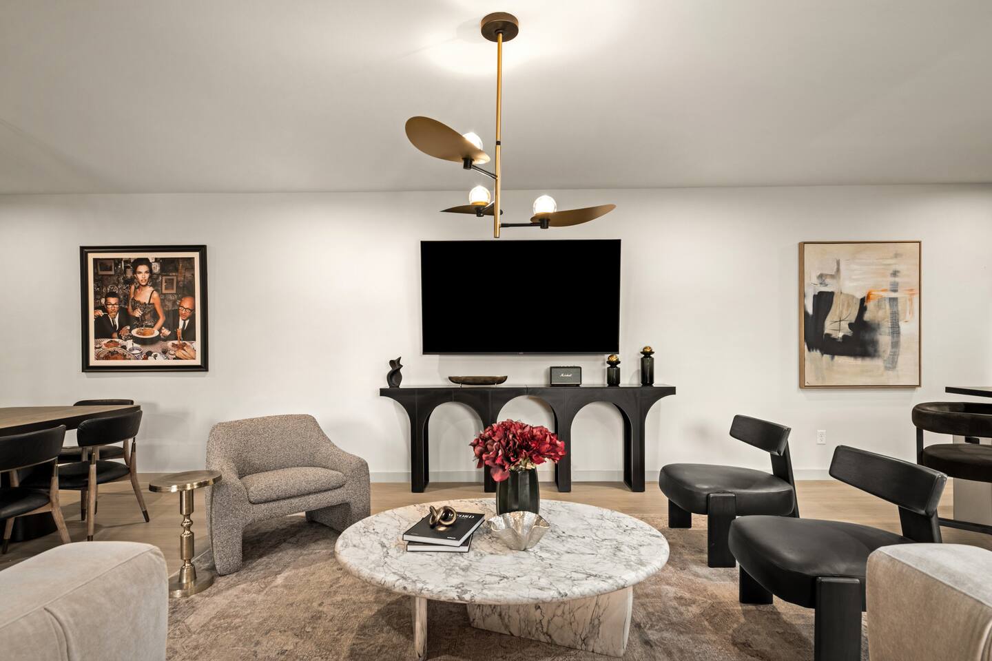 A refined lounge space designed for relaxed evenings and easy conversation.