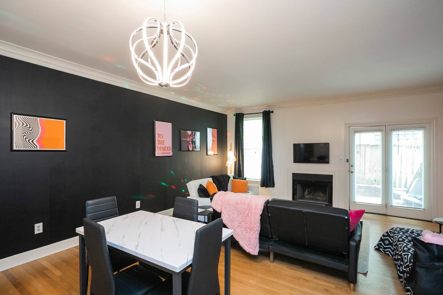 Groovy 2bd 2.5bth West End Stay 2mi to dwntn