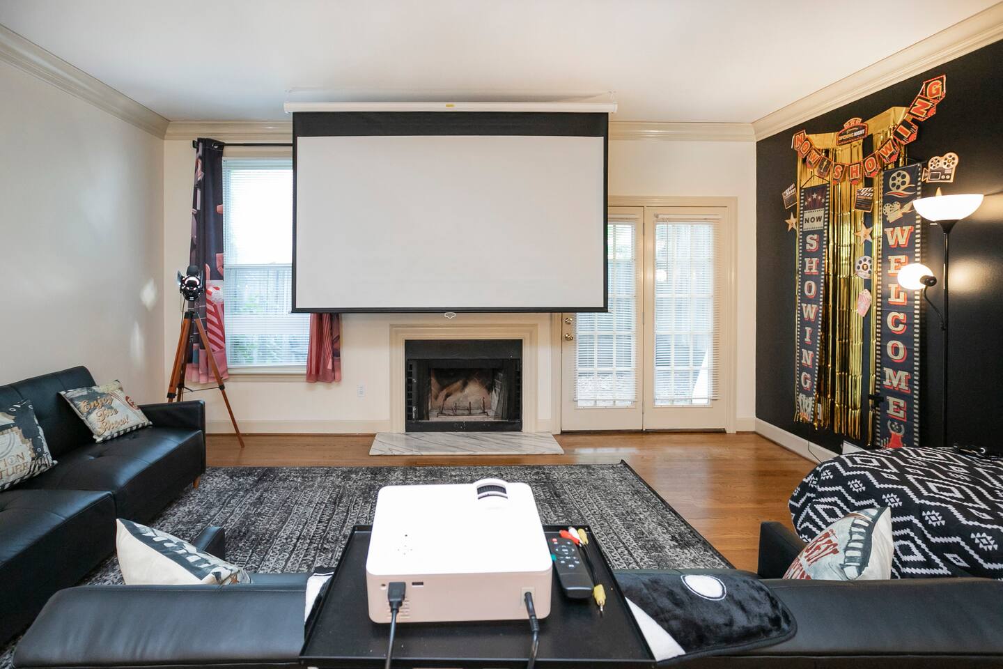 Movie Night! 2bd 2.5bth West End Stay 2mi to DT!