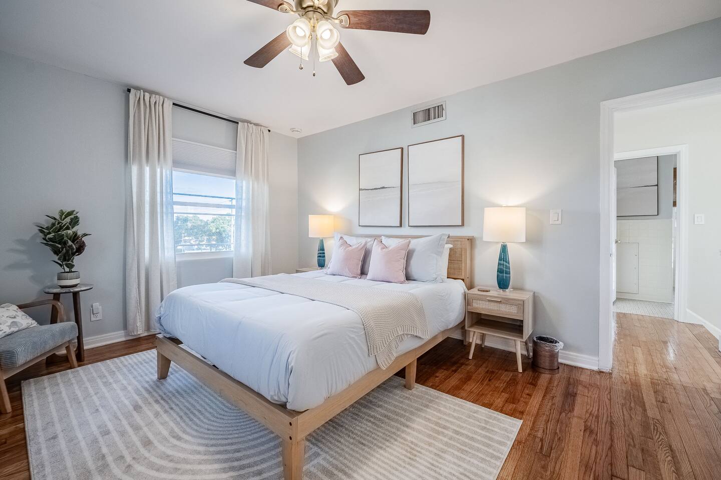 Fairmount Manor | Games, Gym, Gather | Sleeps 8