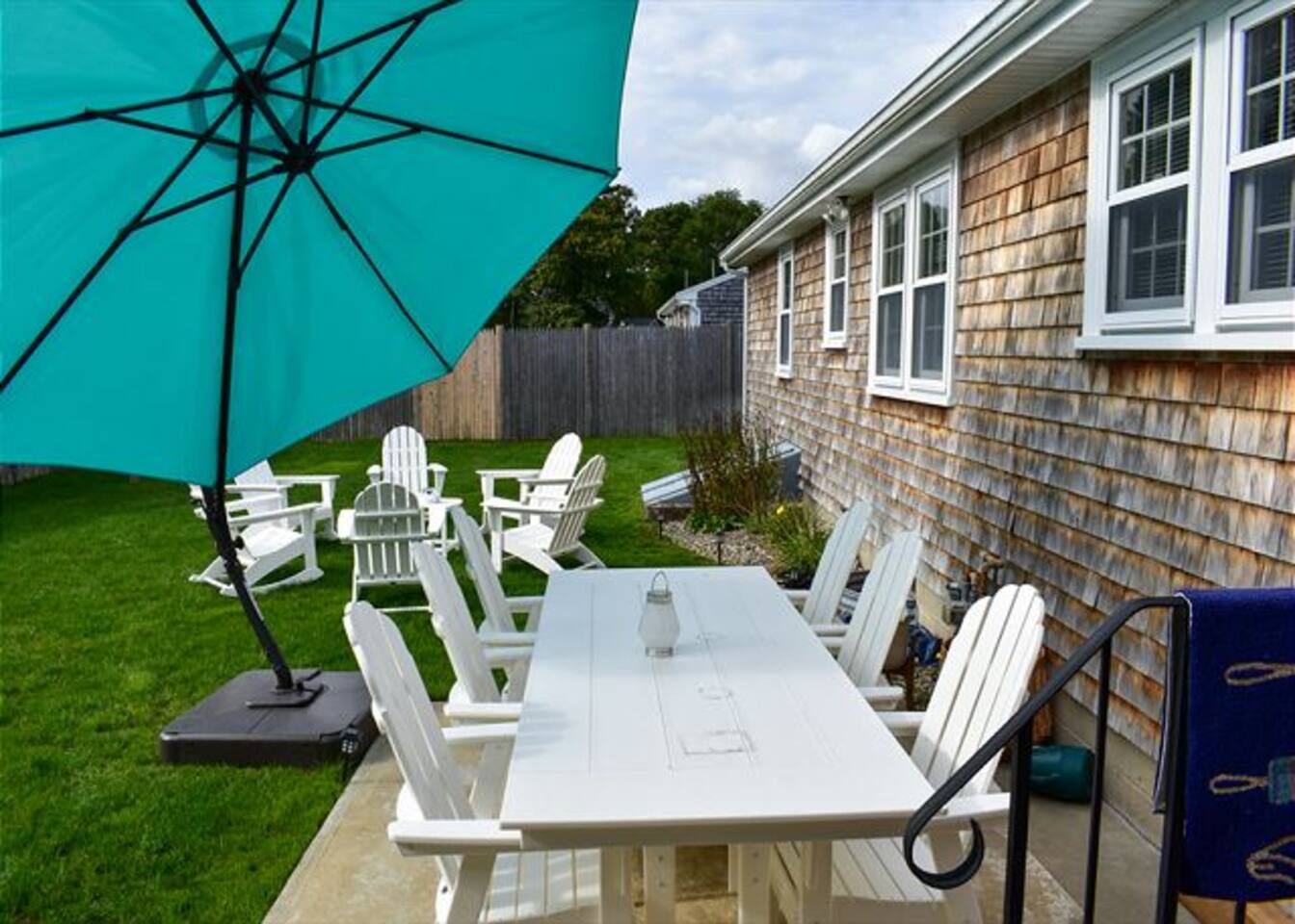 *NEW* Close to Beach & Dining - Game Room & Yard