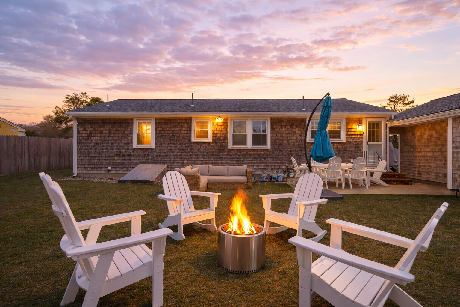 NEW Close to Beach & Dining - Games & Firepit