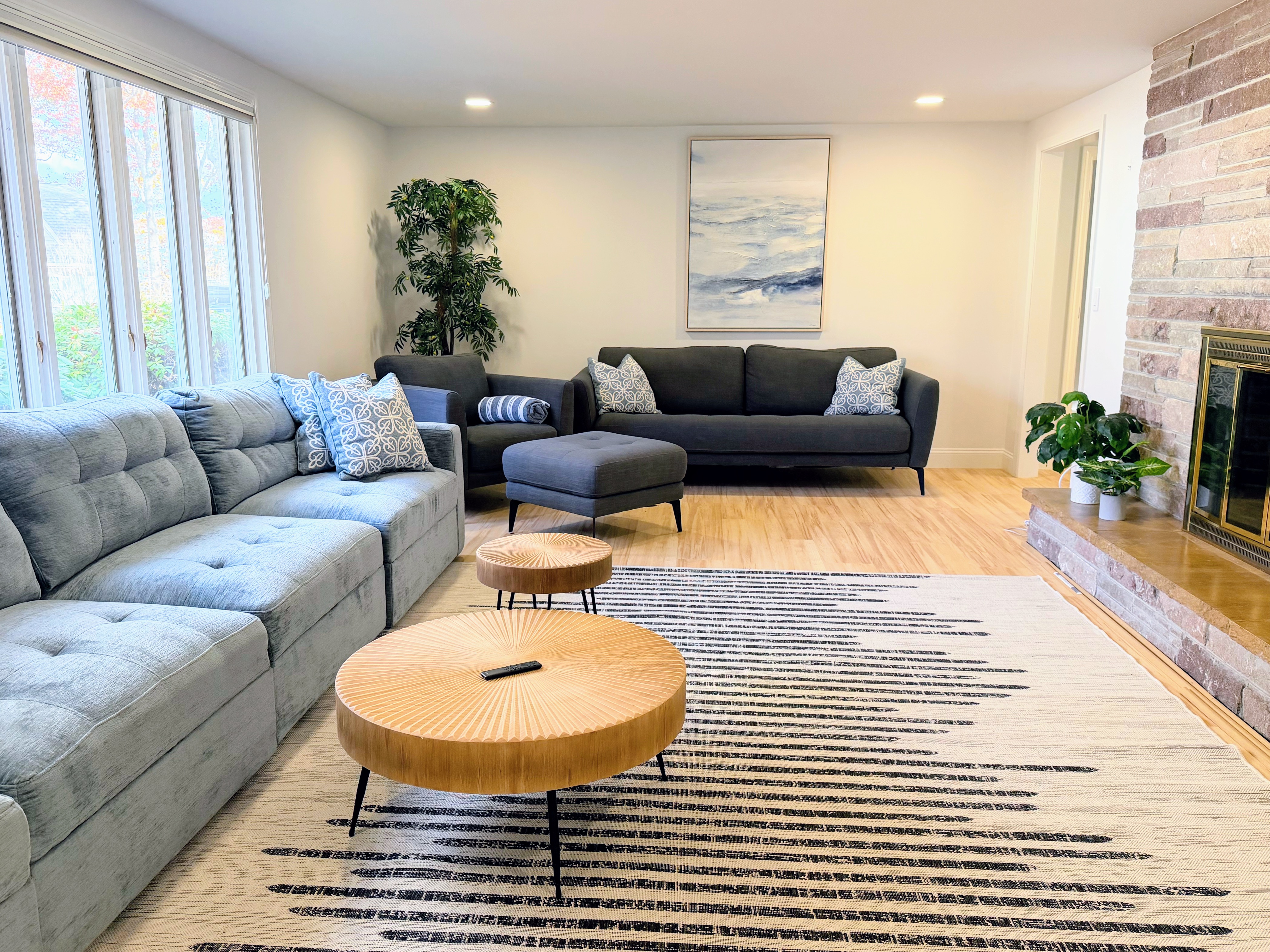 Remodeled 3 bedroom house, walk to the beach.