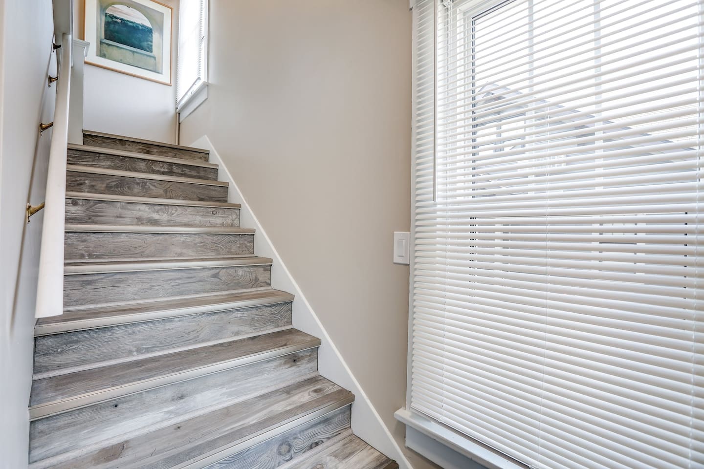 Unit 2 Plymouth 1 bedroom ideal for Corp. stays.