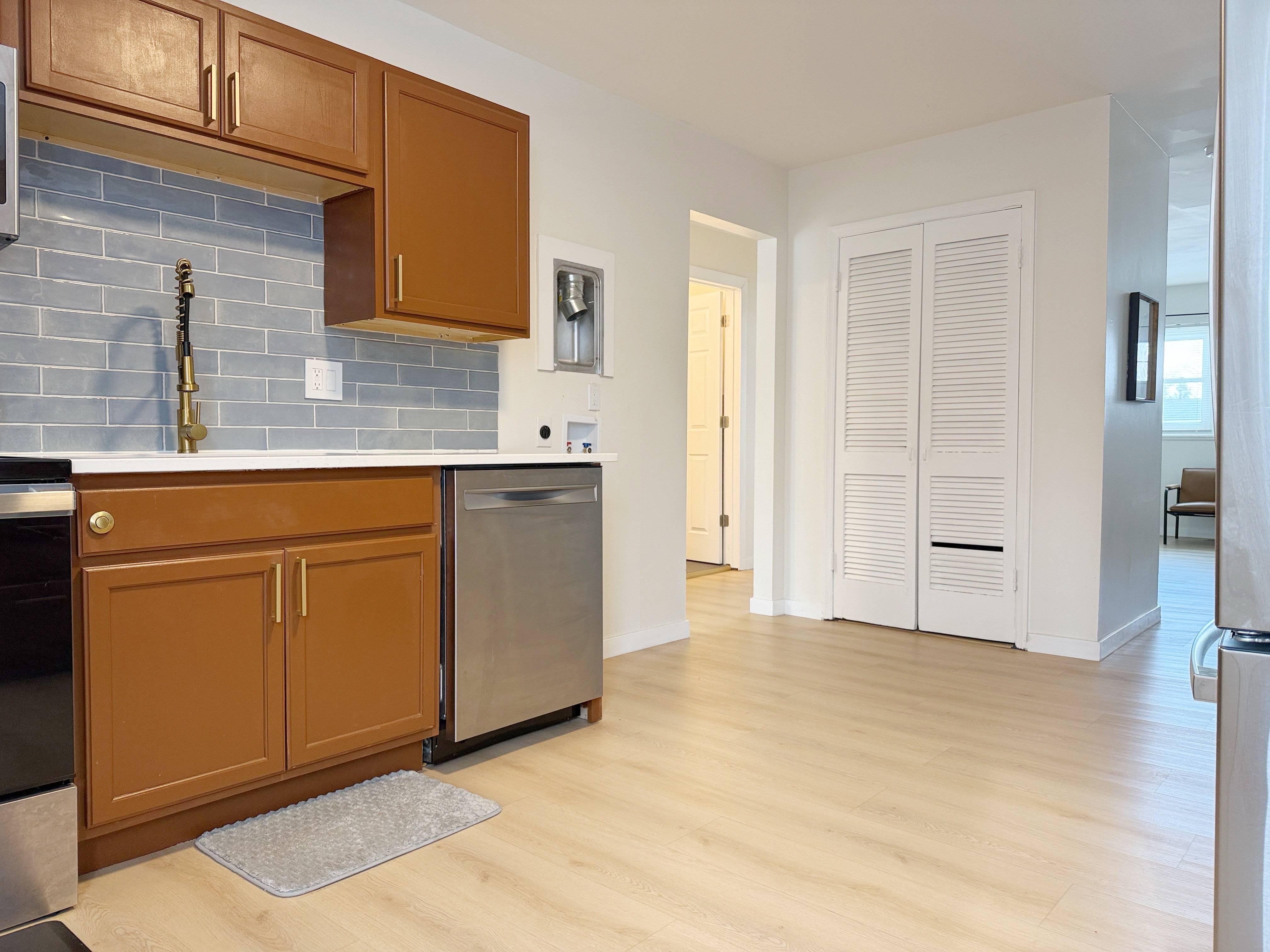 Fairlawn Retreat | 2BR/1BA Newly remodeled Apt