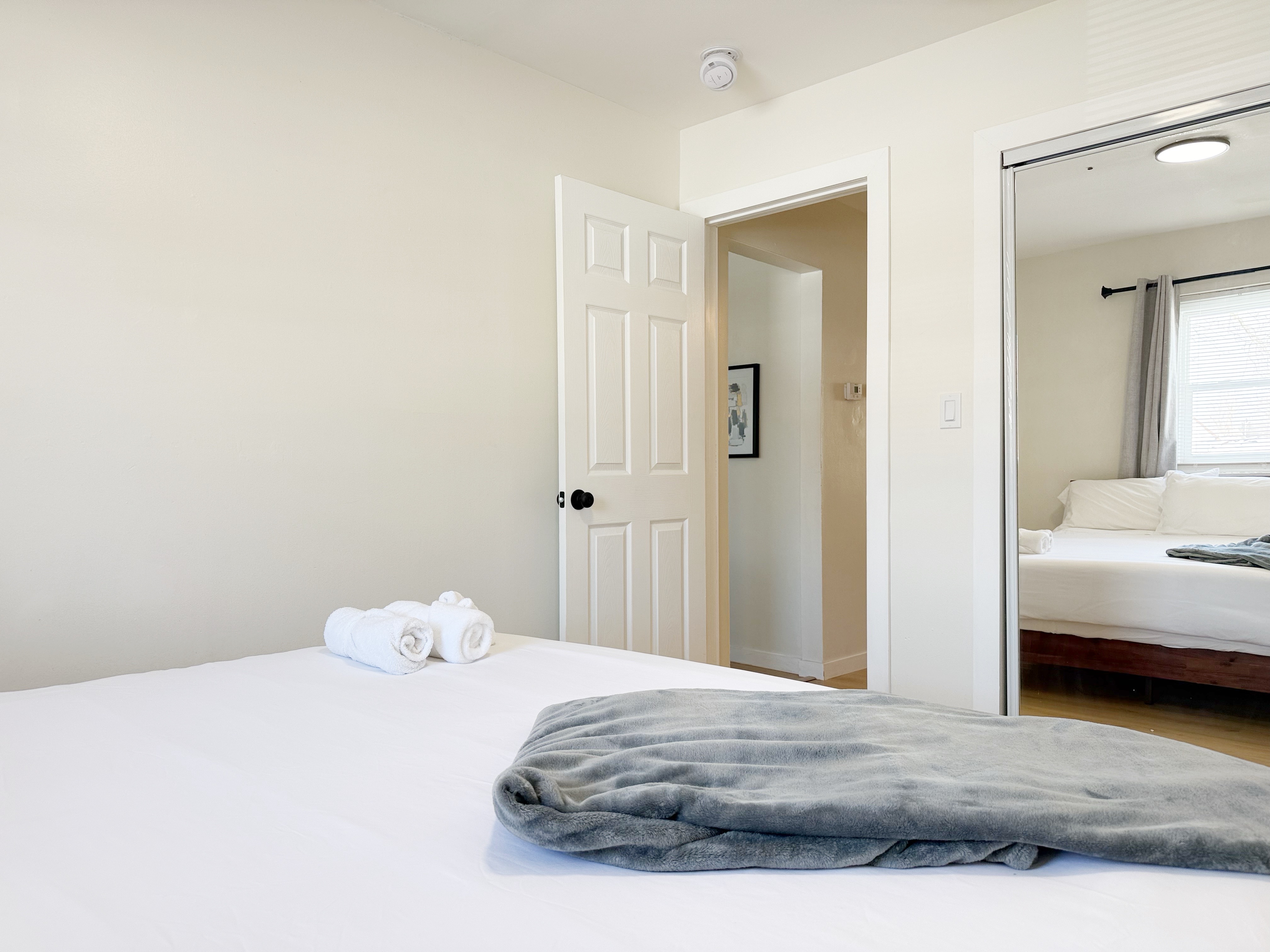 Fairlawn Retreat | 2BR/1BA Newly remodeled Apt