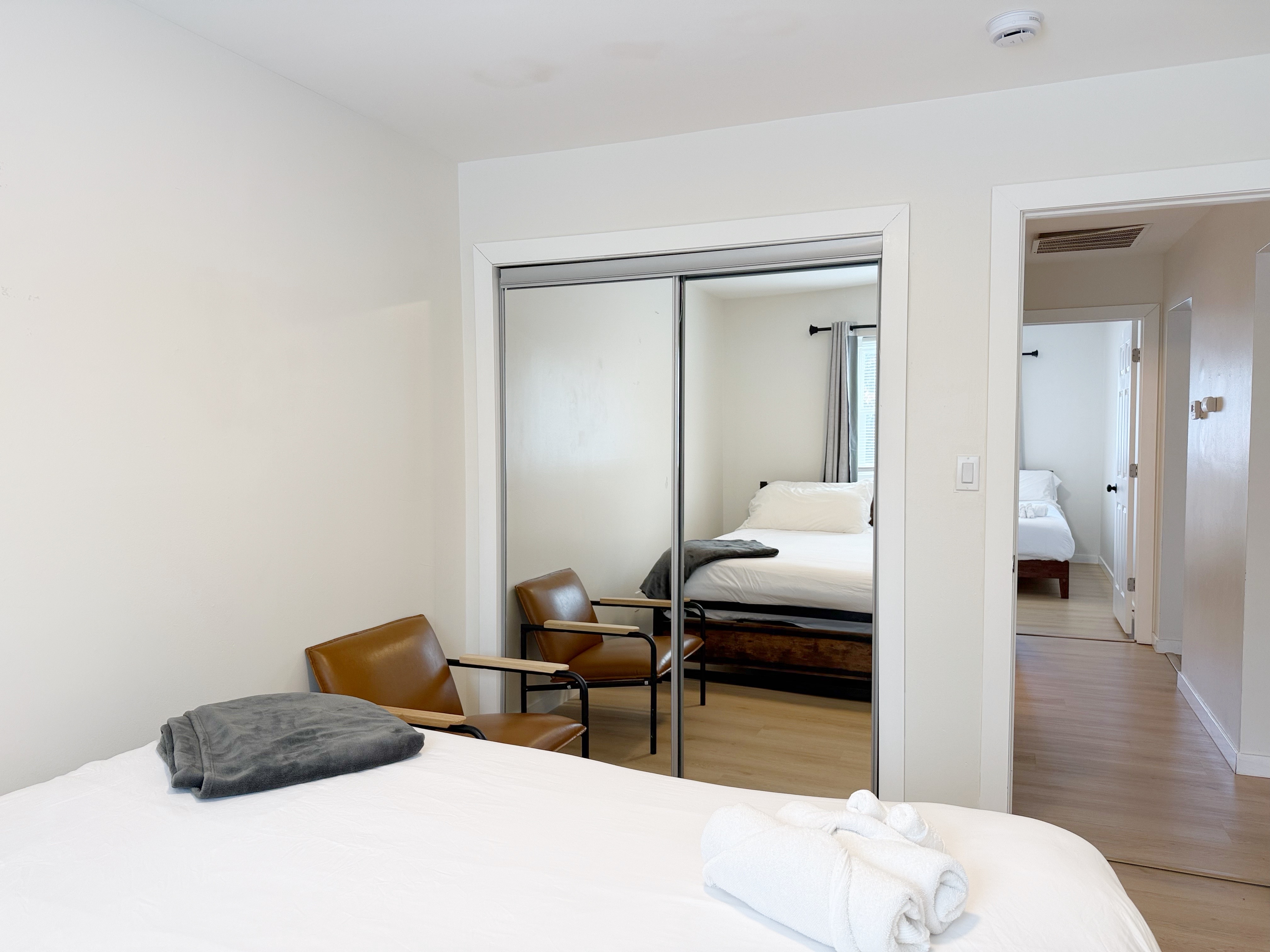 Fairlawn Retreat | 2BR/1BA Newly remodeled Apt